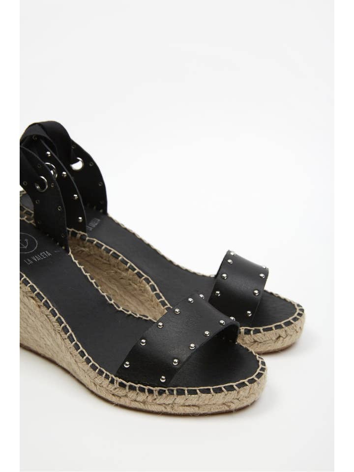 La Valeta Espadrilles-Ibera Factory Shoes slu - Wholesale Lifestyle Sneakers - Women's - Tina Negro6