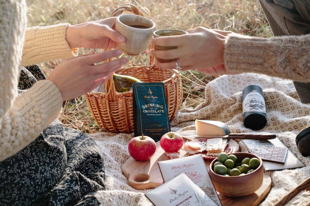 Dick Taylor Craft Chocolate - Wholesale Hot Cocoa Mix/Kit - Belize Drinking Chocolate2