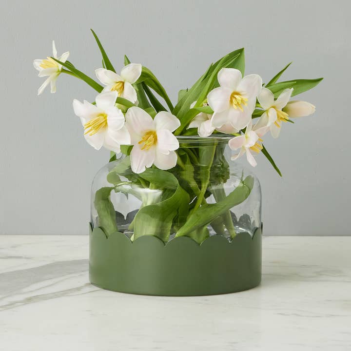 etúHOME - Wholesale Vase - 2-in-1 Scalloped Bloom Vase, White/Spruce Green3