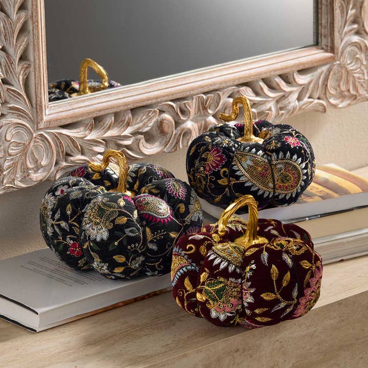 SERRV International - Wholesale Decorative Tabletop Object - Glittering Velvet Pumpkins - Set of 31