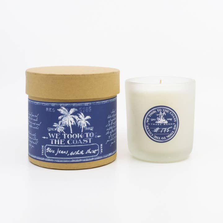 Jeans blu, camicia bianca - Indigo per la vendita all'ingrosso da parte di We Took To The Woods