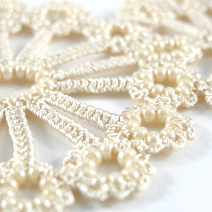 CINTURINO IN TESSUTO PIZZO «HAWA» per la vendita all'ingrosso da parte di Karawan Authentic