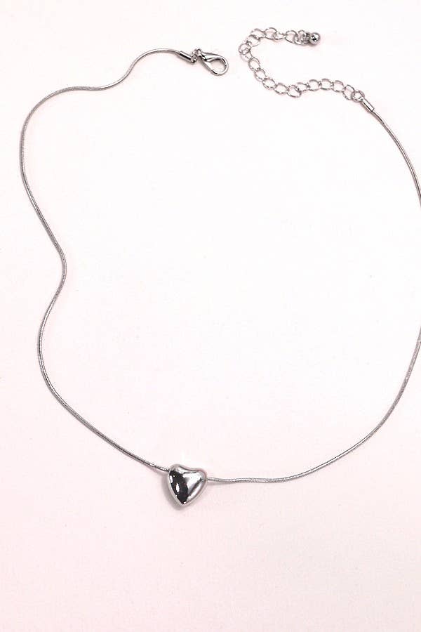 JOSSLYN by wall to wall - Wholesale Pendant/Charm Necklace - MINI PUFF HEART PENDANT SNAKE CHAIN NECKLACE | 80N5037