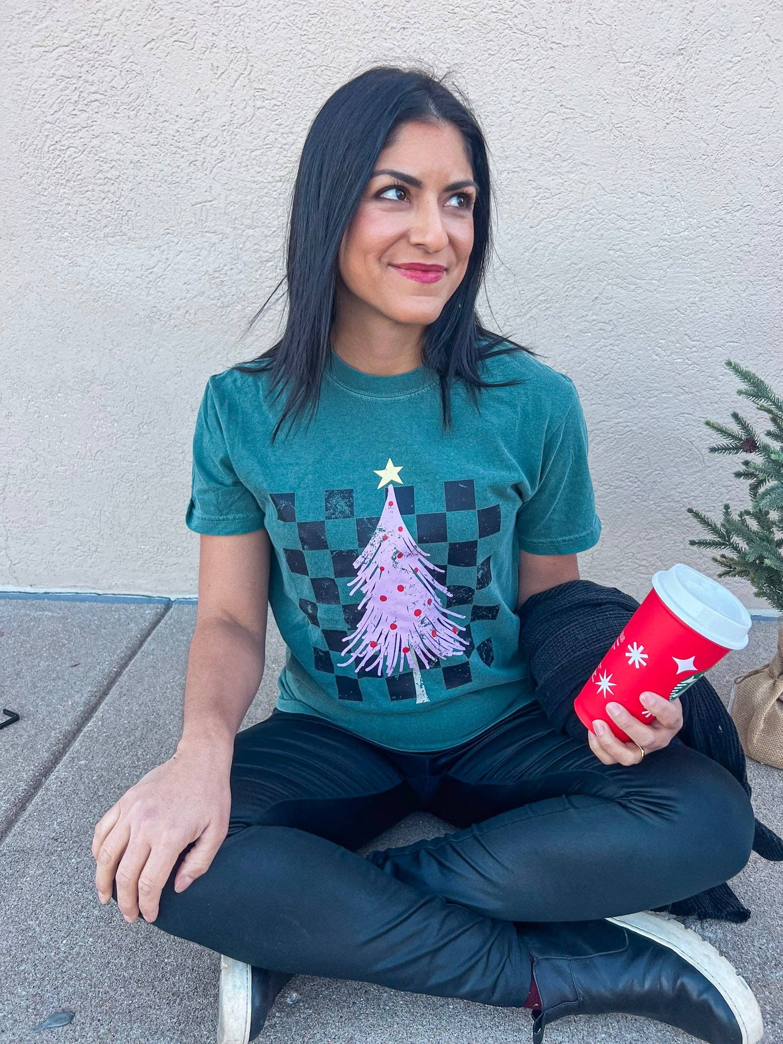 Southern Babe Wholesale - Wholesale T-Shirt (Graphic) - Women's - CHECKERED PINK CHRISTMAS TREE TEE (BLUE SPRUCE)1