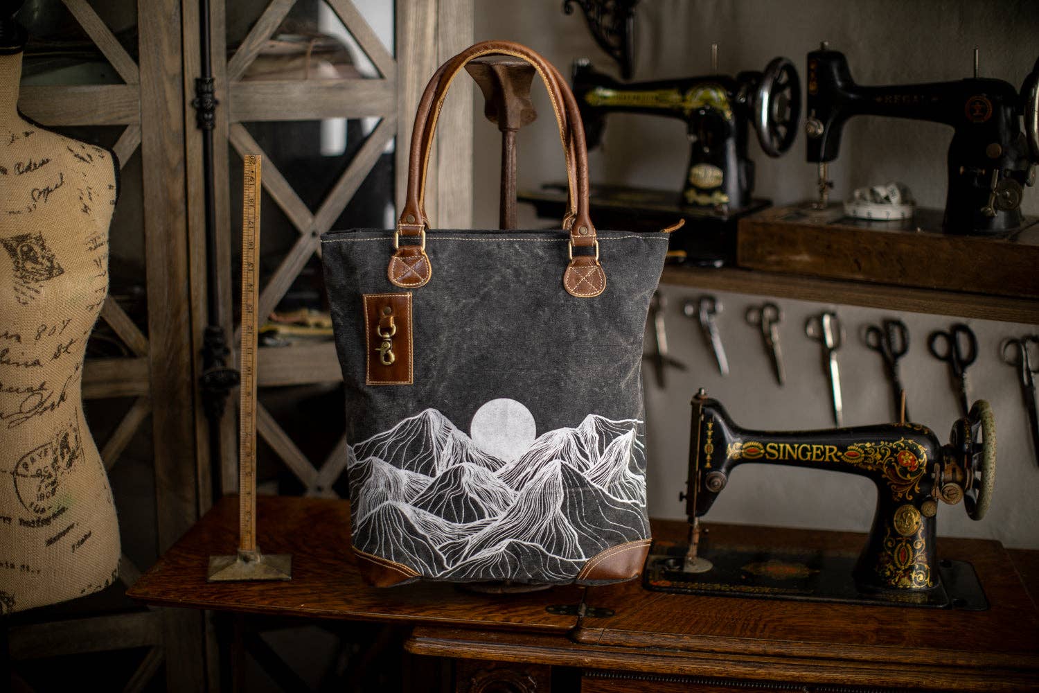 TAKENYA - Wholesale Tote Bag - Women's - Mountains Recycled Canvas Tote2