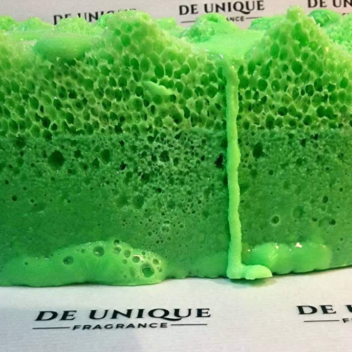 De Unique Fragrance - Wholesale Bath pouf/sponge - Green Exfoliating Soap Sponges/ Éponge Exfoliante