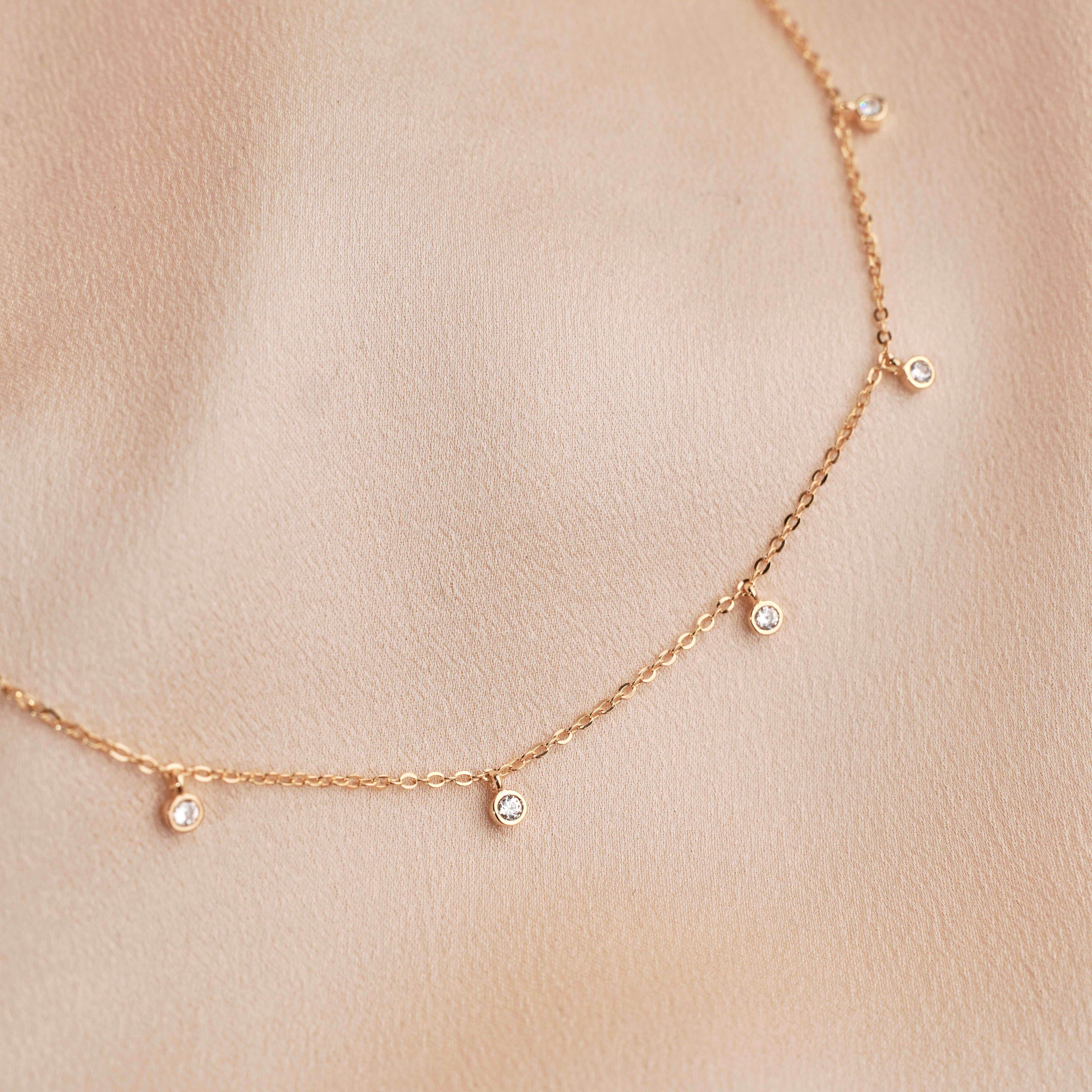 Meora Paris - Wholesale Pendant/Charm Necklace - 18k Gold Plated Glow Necklace2