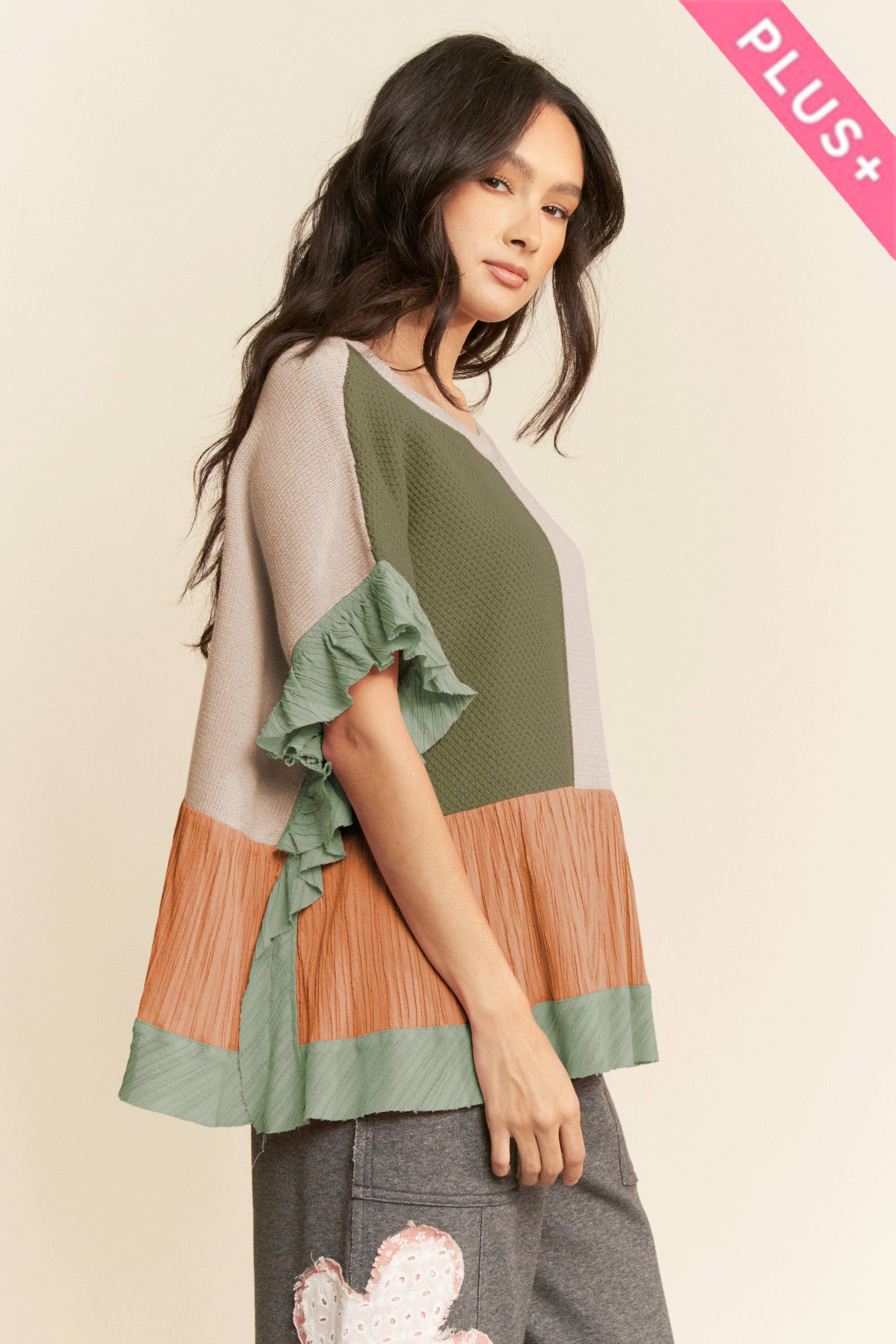 Davi & Dani – wholesale Knit top – Women's – PLUS SWEATER MIX PATCHWORK TEXTURED RUFFLE TOP5