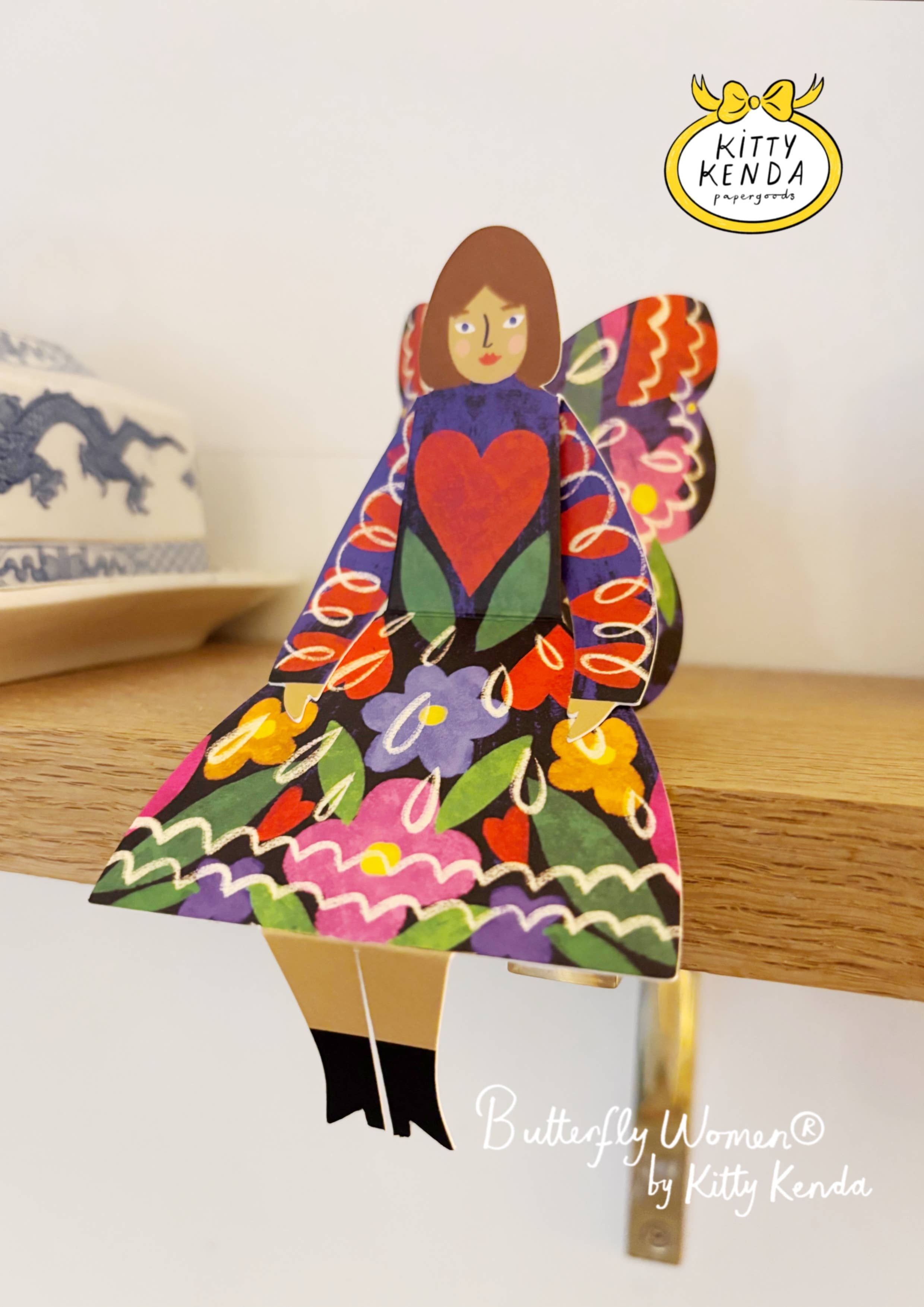 Kitty Kenda Papergoods - Vendita all'ingrosso Biglietti di auguri - Biglietto di auguri Butterfly Woman da posizionare - Midnight Floral4