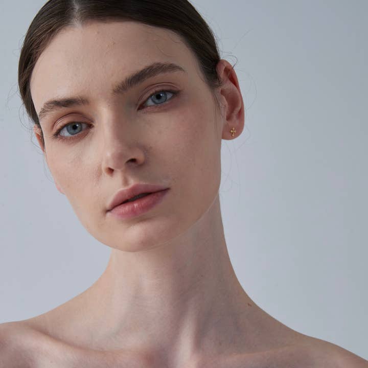 Perimade & Co. LLC – wholesale Stud/post earrings – Tiny Small Dainty Cross Stud Earrings in 925 Sterling Silver2