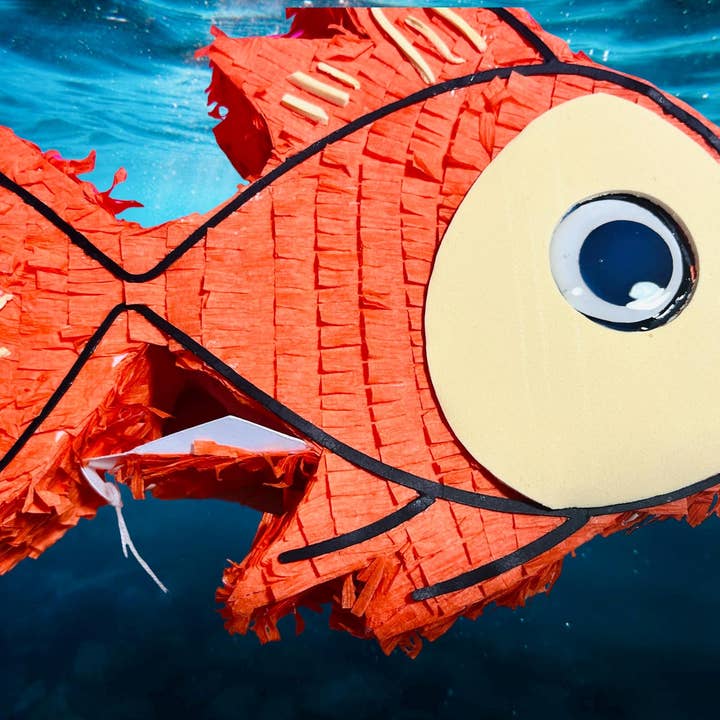 My Soiree Designs - Wholesale Party Favor - Goldfish Mini Pinata for Luau Party or Mermaid Theme2