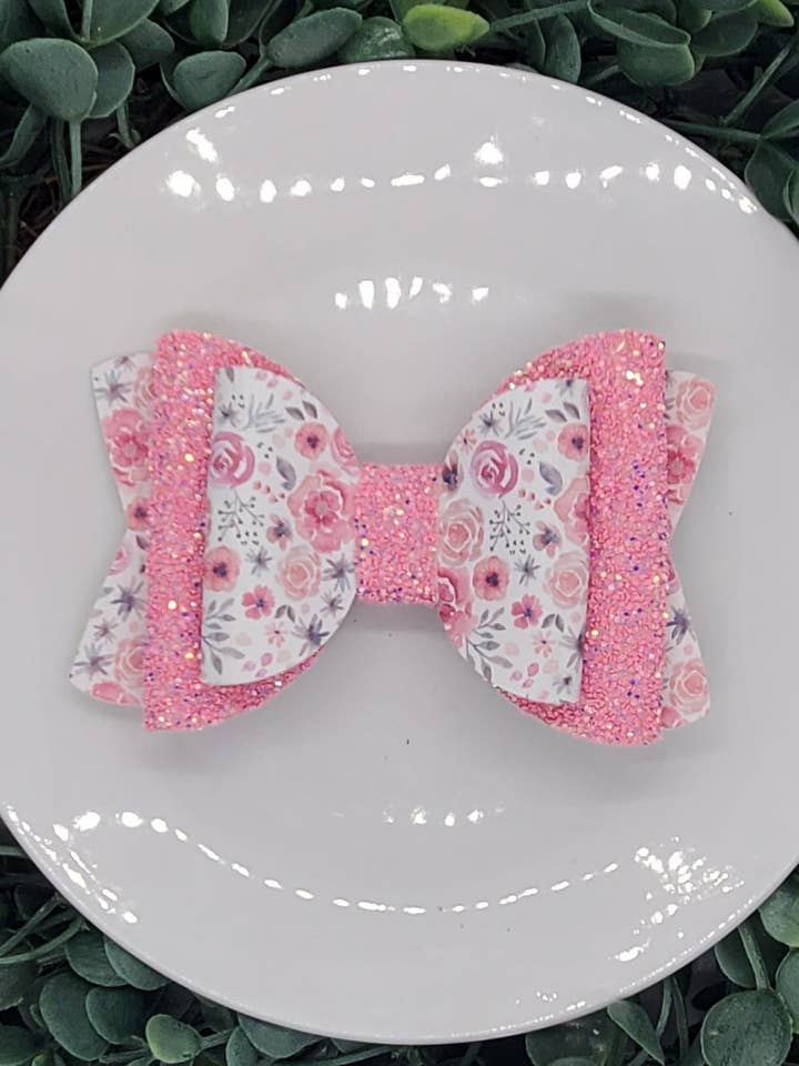 Nœud floral 5" pour la vente par Ashcraft Creations & Designs