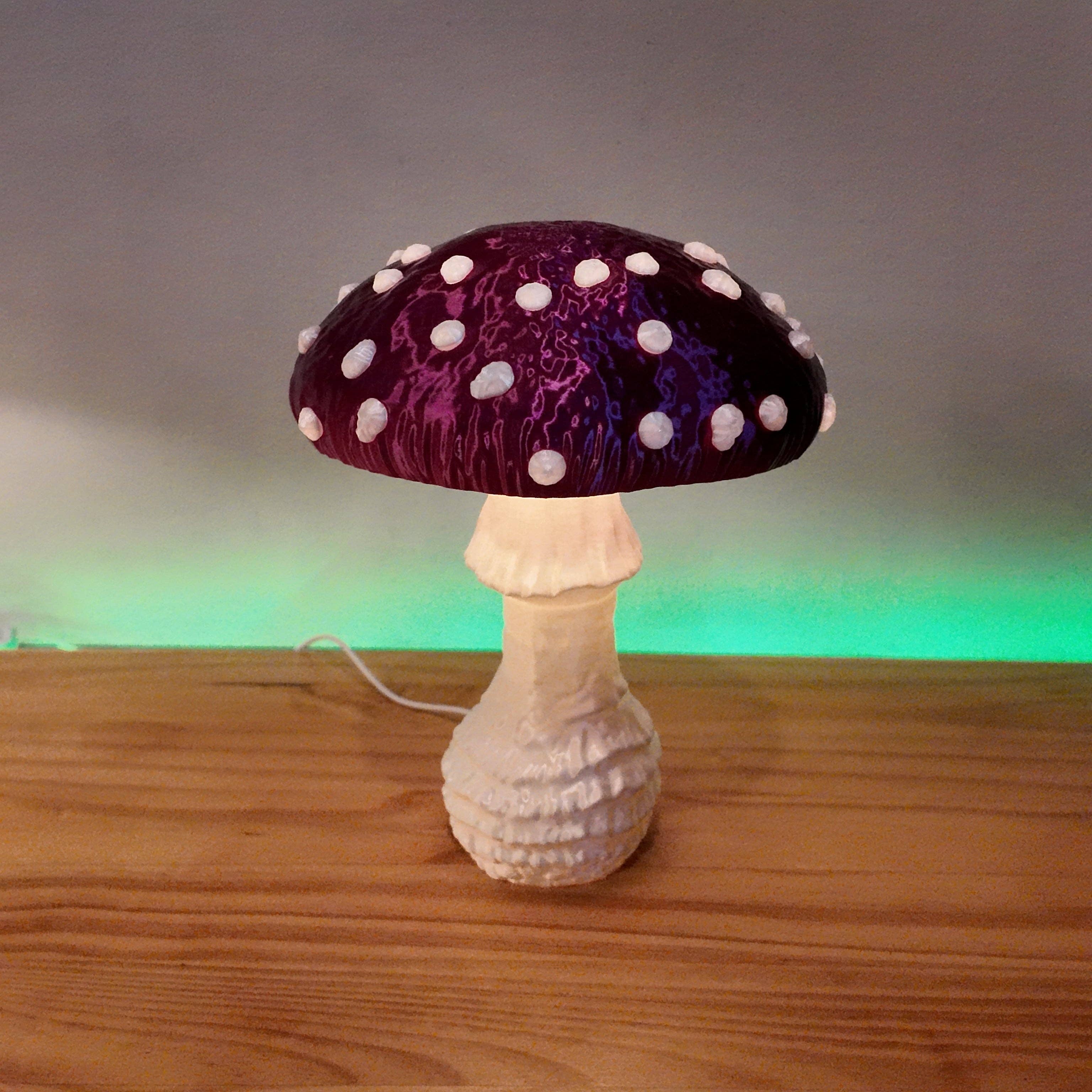 Brehmwood Creative - Wholesale Accent/Desk Lamp - Shimmering Amanita Fungi Lamp | Fungus Light | Nature Decor2