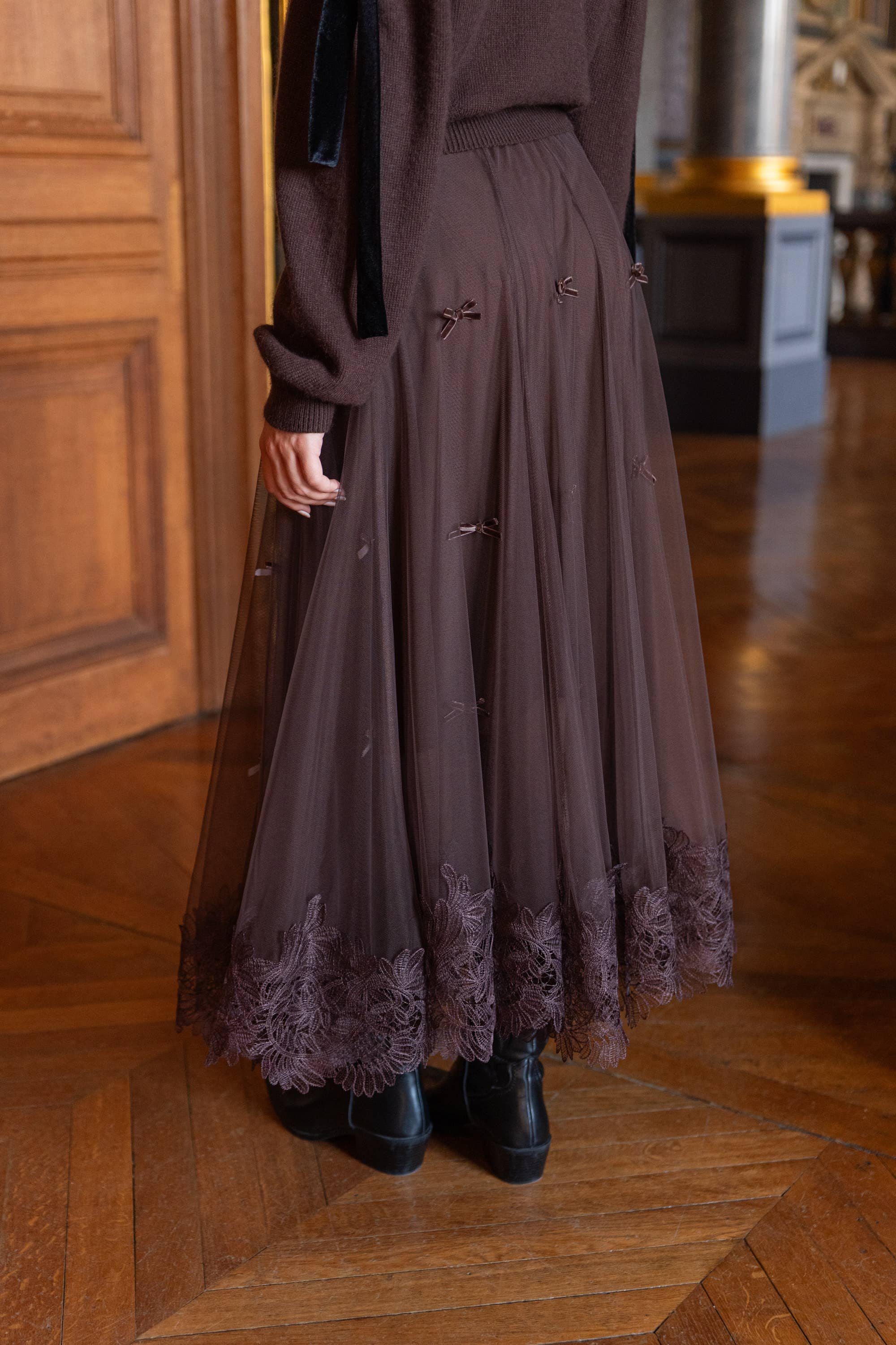 CHOKLATE PARIS – Engroshandel Nederdel - Dame – Lang tylskørt med sløjfer og broderi - CK0838715