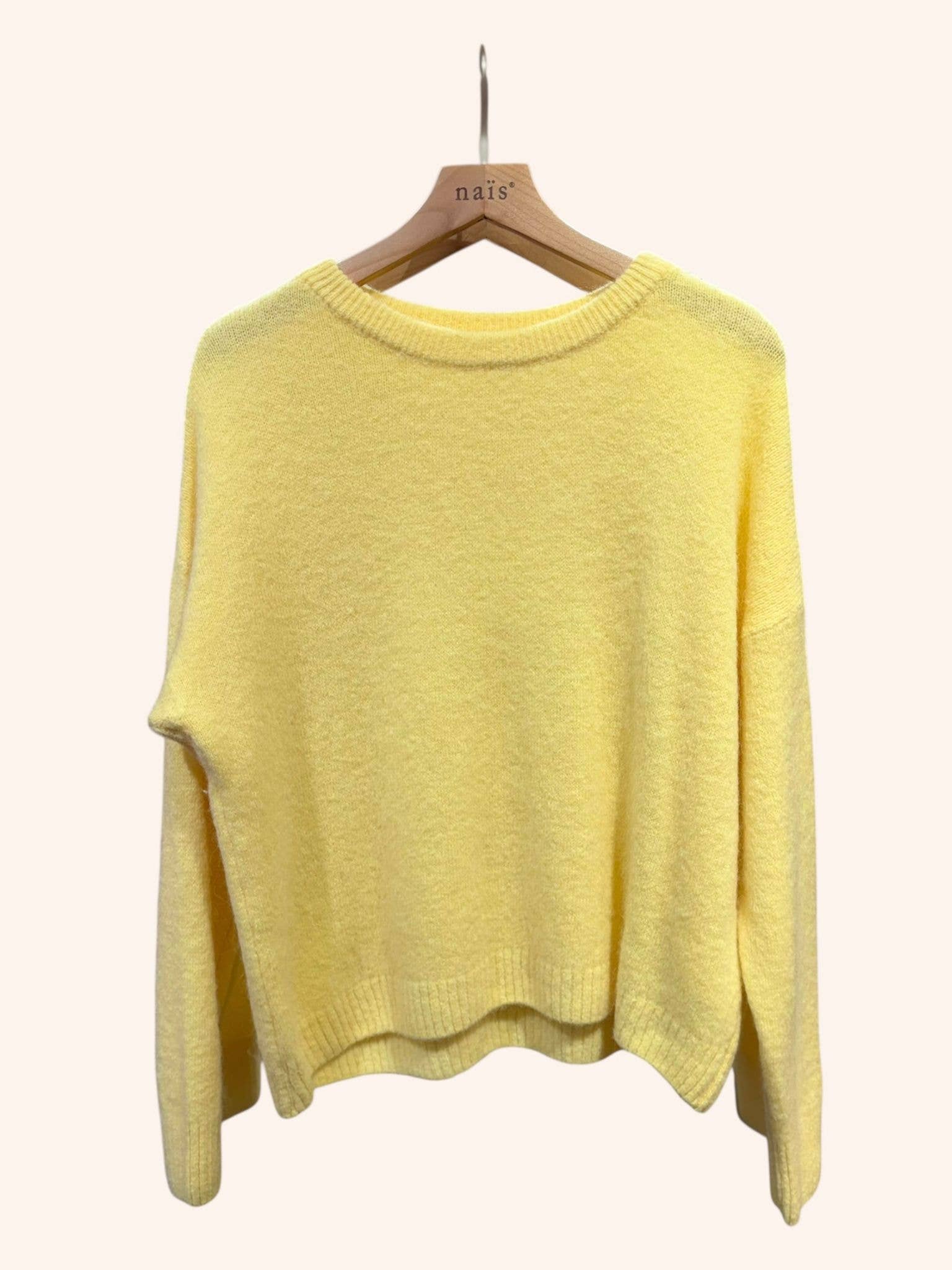 NAÏS PARIS – wholesale Pullovertröja - Dam – Rundhalsad tröja med långa ärmar i 30% superfint alpacka17