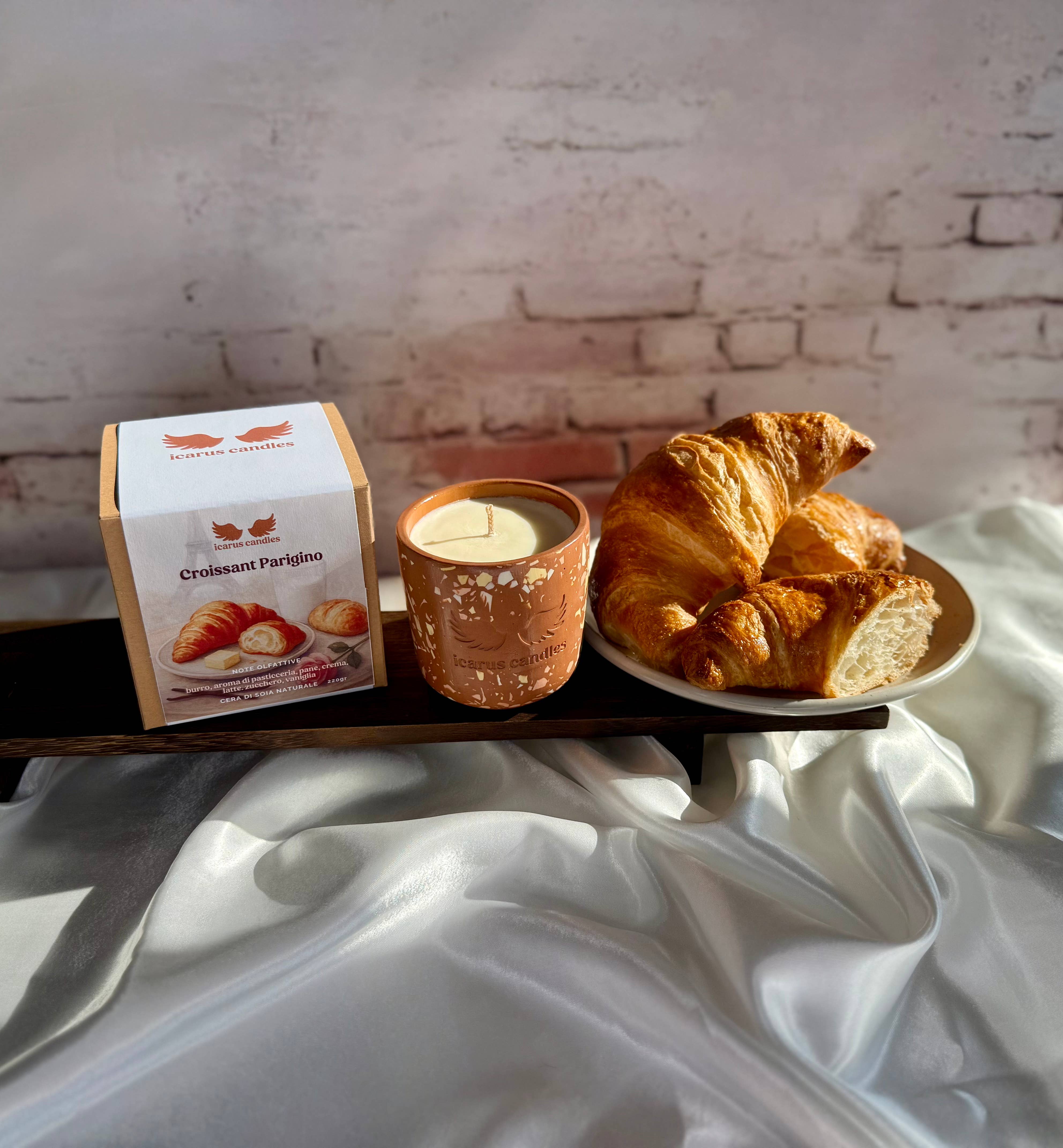 Icarus Candles - Wholesale Jar/Filled Candle - Candela - Parisian Croissant7