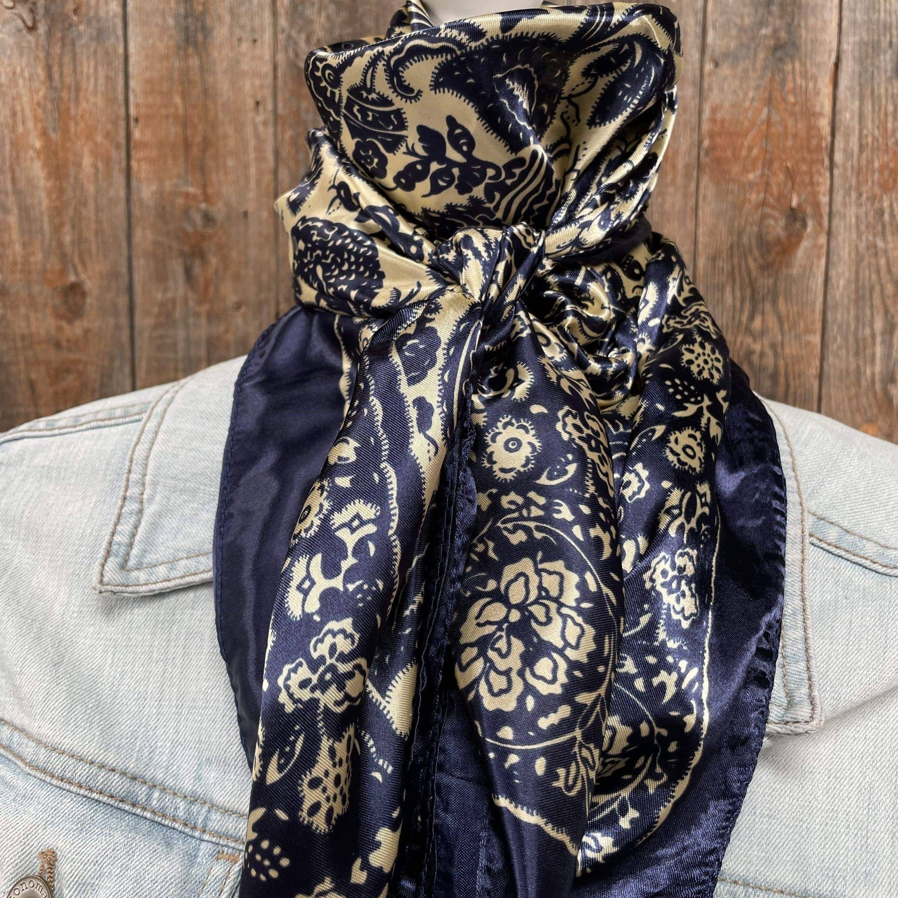 Rodeo Drive – wholesale Scarf – Unisex – 35X35"  Royal Blue & Cream Paisley Wild Rag/Scarf WR1443