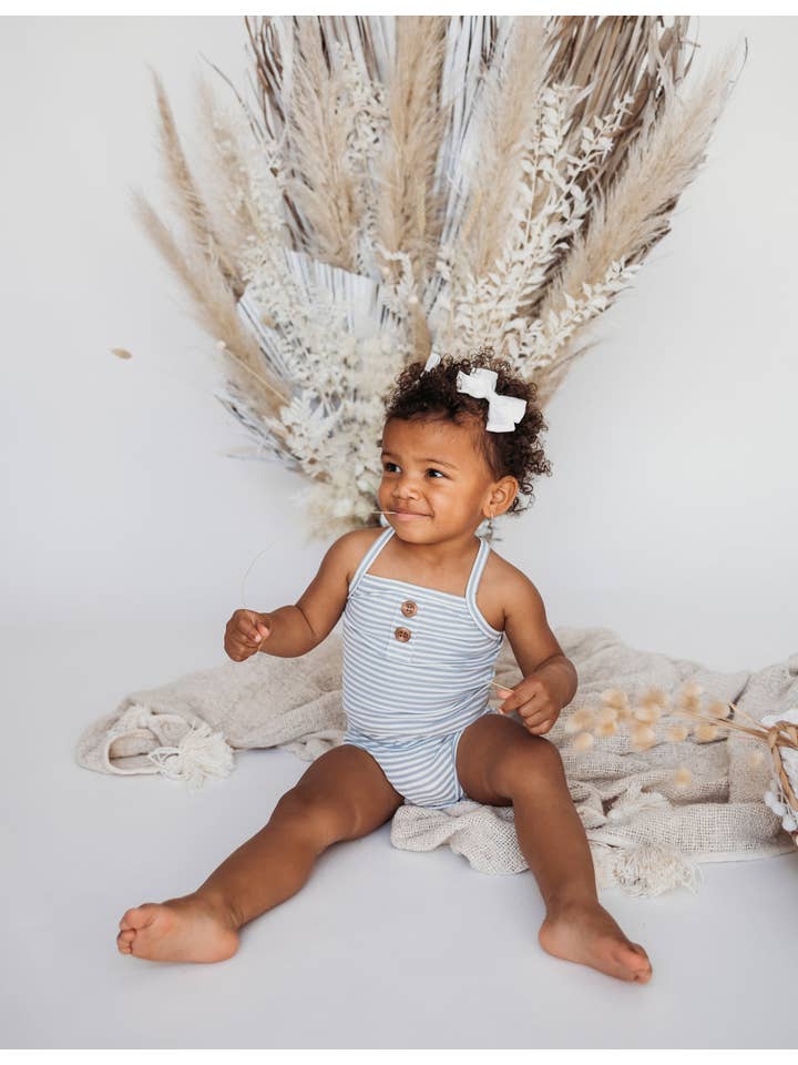 Karibou Kids – wholesale Overall - Baby – Paloma soldräkt - dammig blå rand6