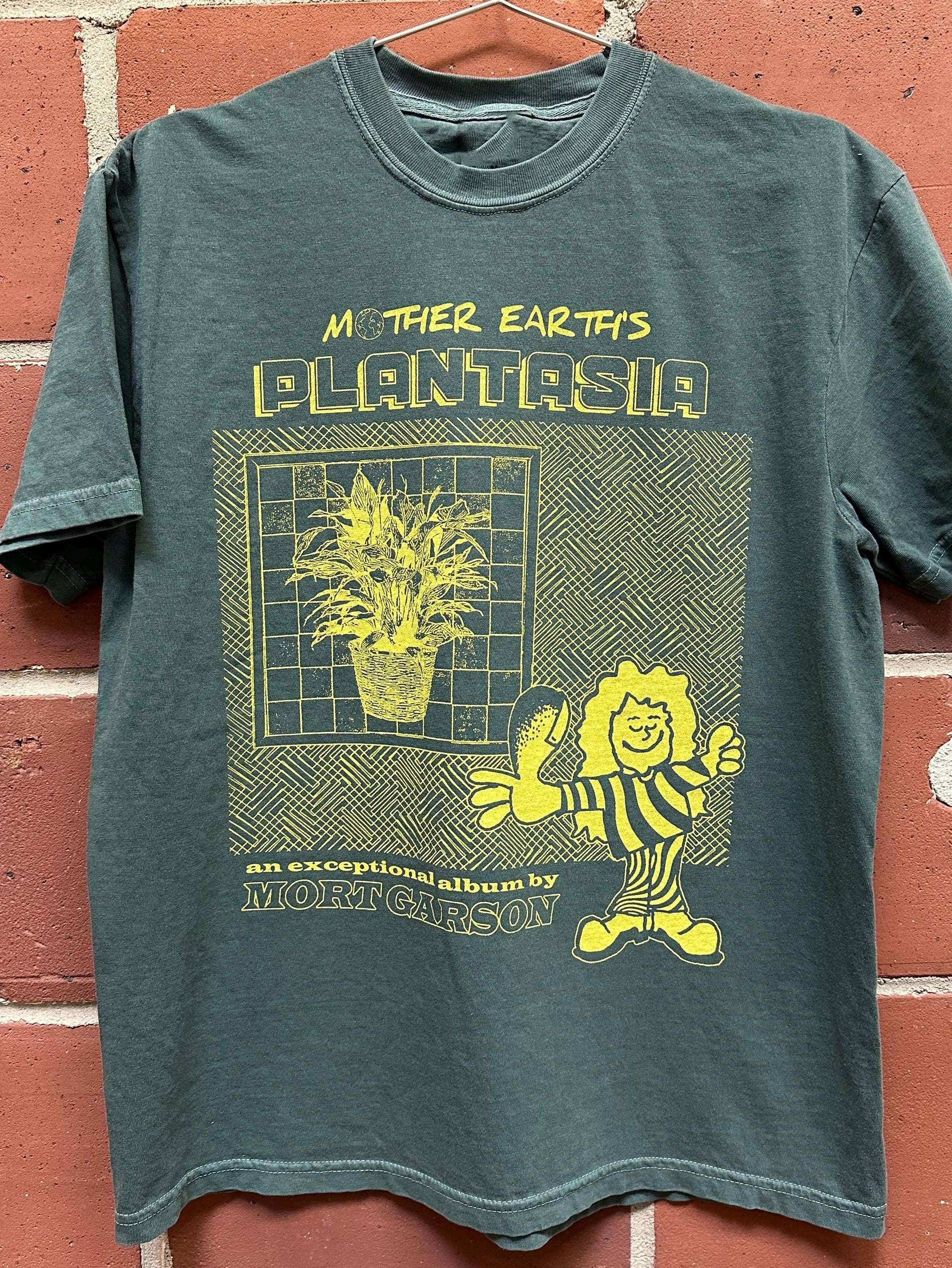 CVH DREAMY LTD – wholesale T-shirt (graphic) – unisex – Mother Earth's Plantasia Shirt, Plantania Fan Club Shirt 0