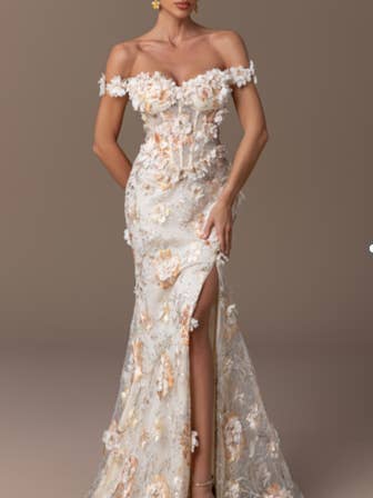 5690 - Robe à Épaules Tombantes avec Motif Fleur Embossé pour la vente par ILY From