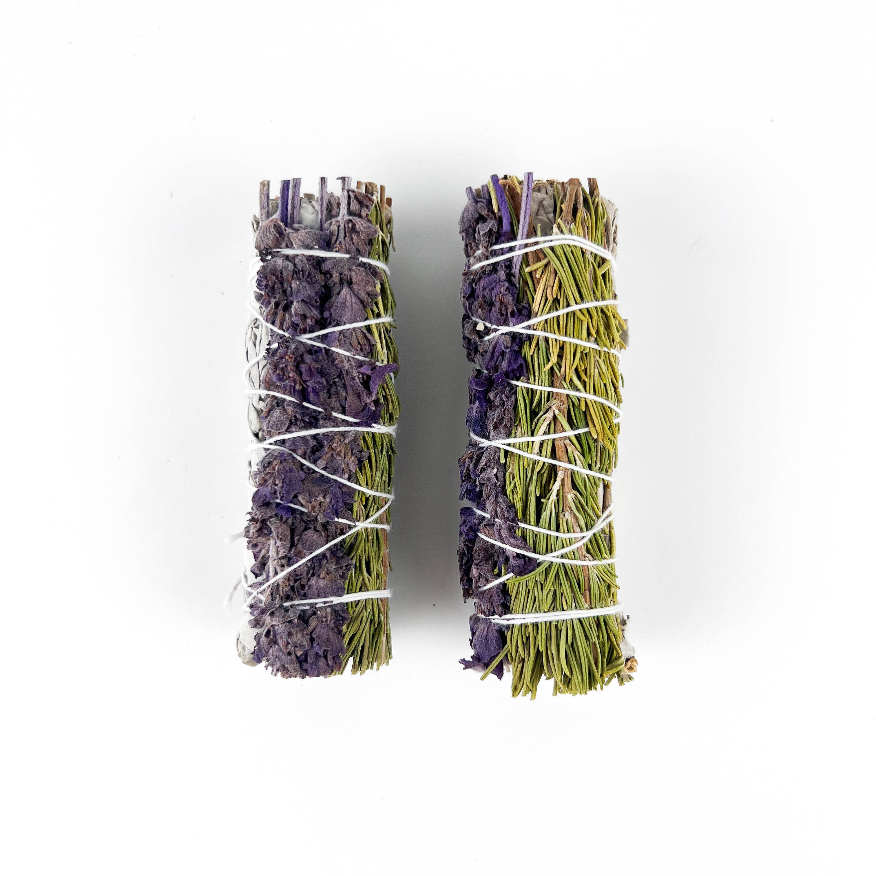 GREENROOTS USA LLC – Großhandel Räucherbündel – 7 Kräfte (Weißer Salbei mit 7 Kräutermischung) Räucherbündel 4"3