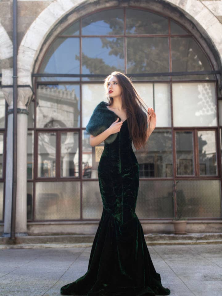 corsettery - Wholesale Dress - Women's - Mermaid long velvet corset dress. Gothic, steampunk velvet dress, vampire dress5