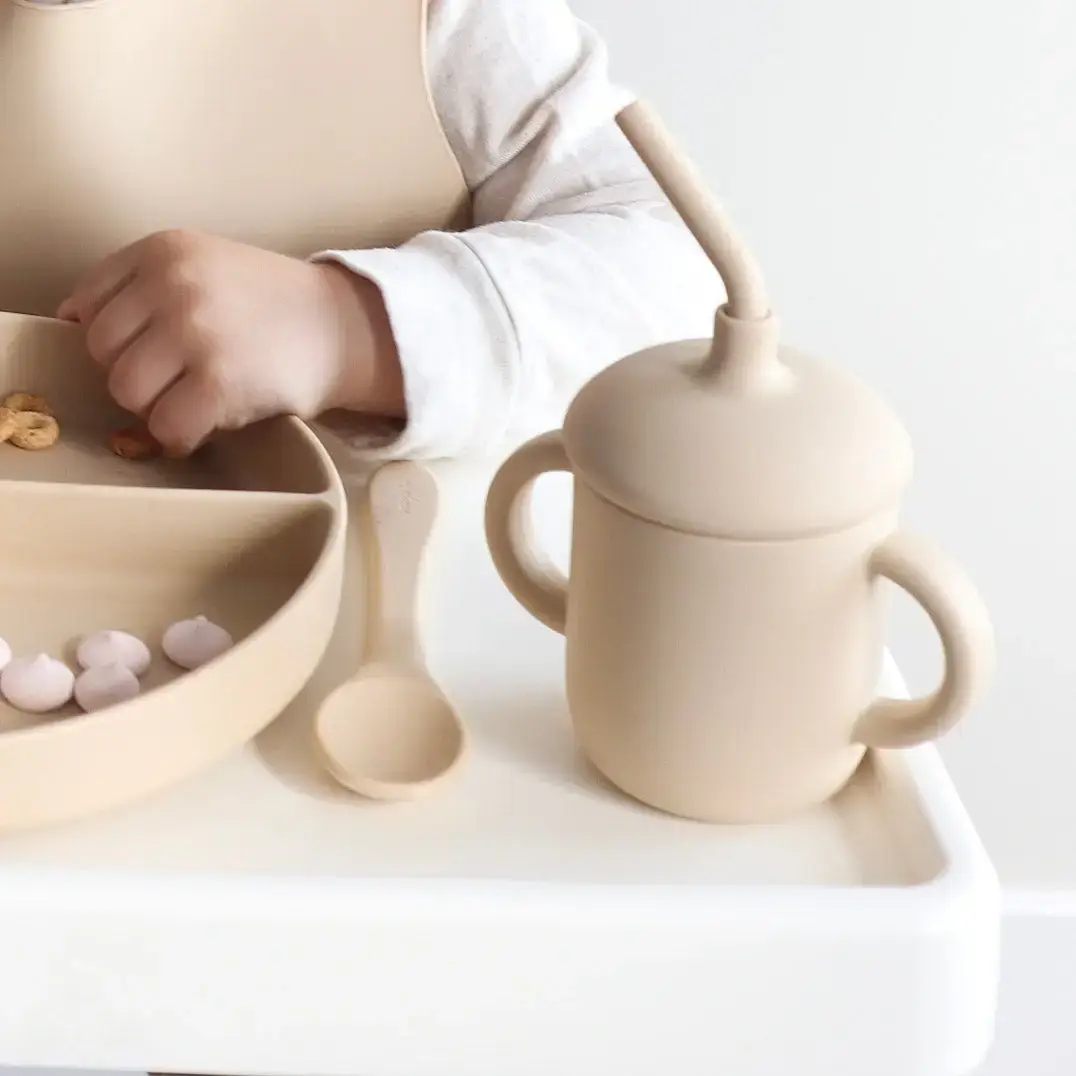 Sippy Cup with Straw, Spill-Proof & Anti-Stain - Dusty Pink for wholesale on Faire3