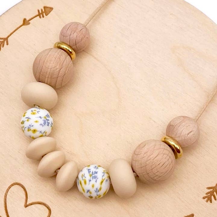 Colar Elegante Margarida para Amamentação por atacado de Kaity Kiddo
