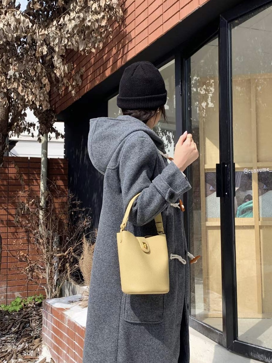 Pretty Persuasions - Wholesale Top Handle Bag - Women's - P24025 Top Handle Crossbody Bag4