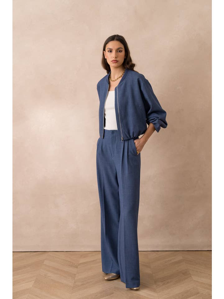 Attentif Paris - Vendita all'ingrosso Bomber - Donna - Bomber corto Aura con collo classico14