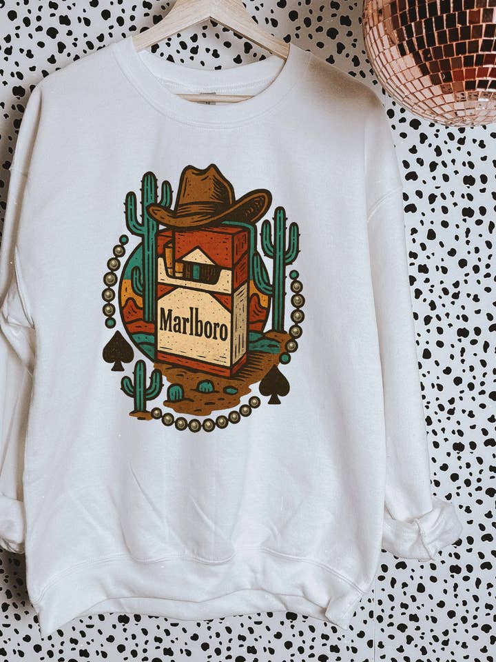 Ørken Boro T-shirt eller Crewneck for engroshandel hos Gunpowder and Glam Boutique