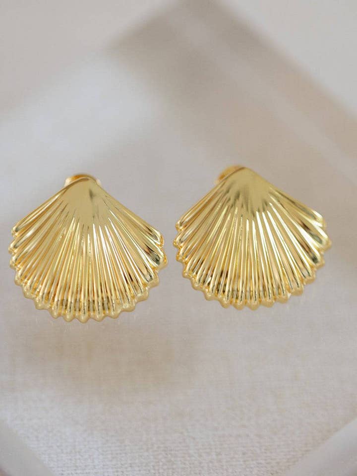 Boucles d'oreilles Sanibel pour la vente par Coast and Cove