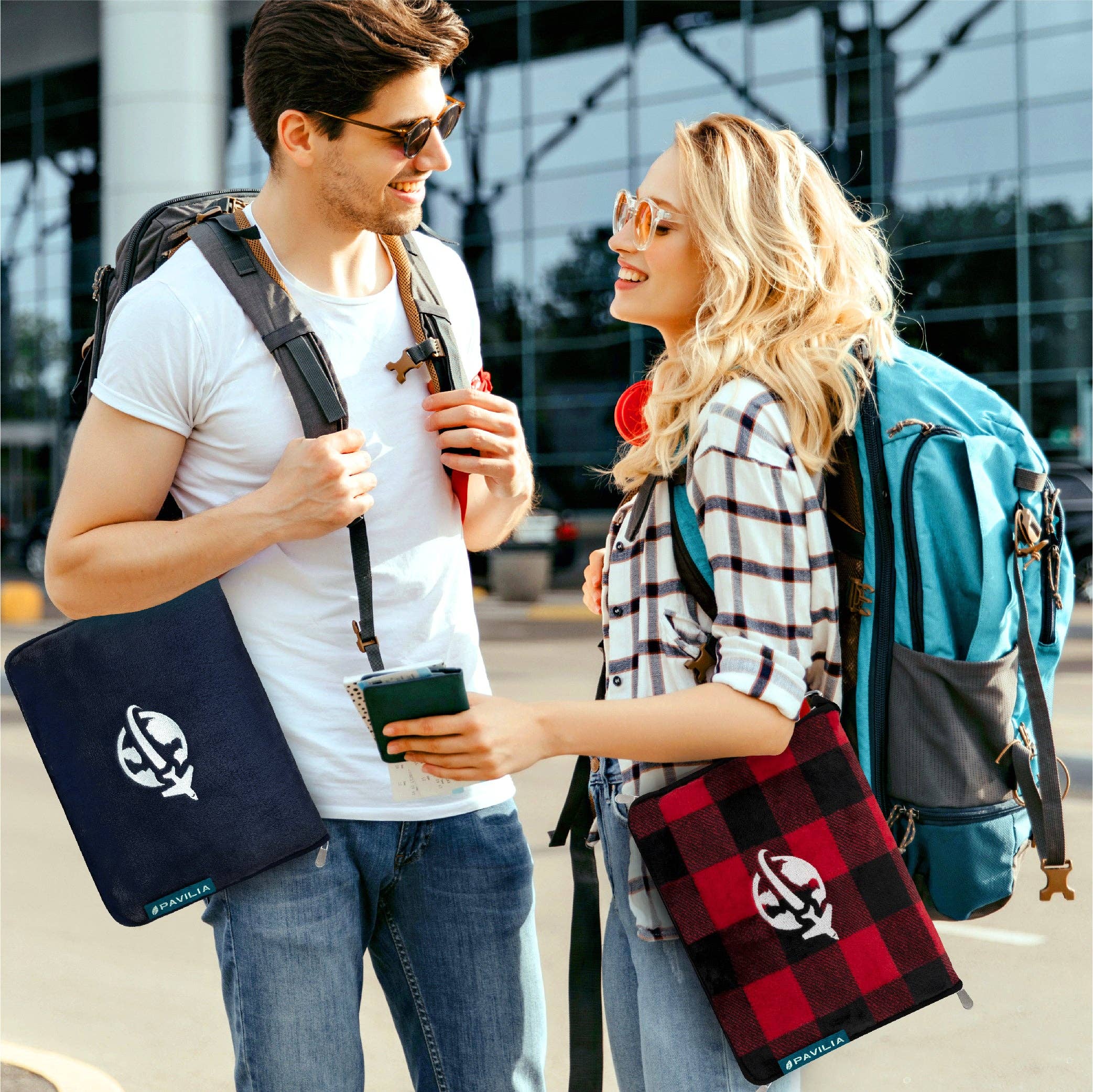 Pavilia - Vente Couvertures de voyage - Coussin de voyage en polaire portable48