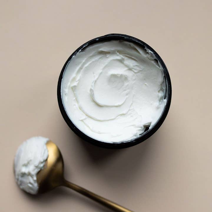 UMM Skincare - Wholesale Body Cream/Lotion - The Body Crème | Ultra-Hydrating Crème4