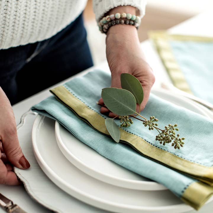 Linen Way Inc. - Wholesale Dinner & Cloth Napkin - Azzura Linen Napkin – Azure with Olive Border0