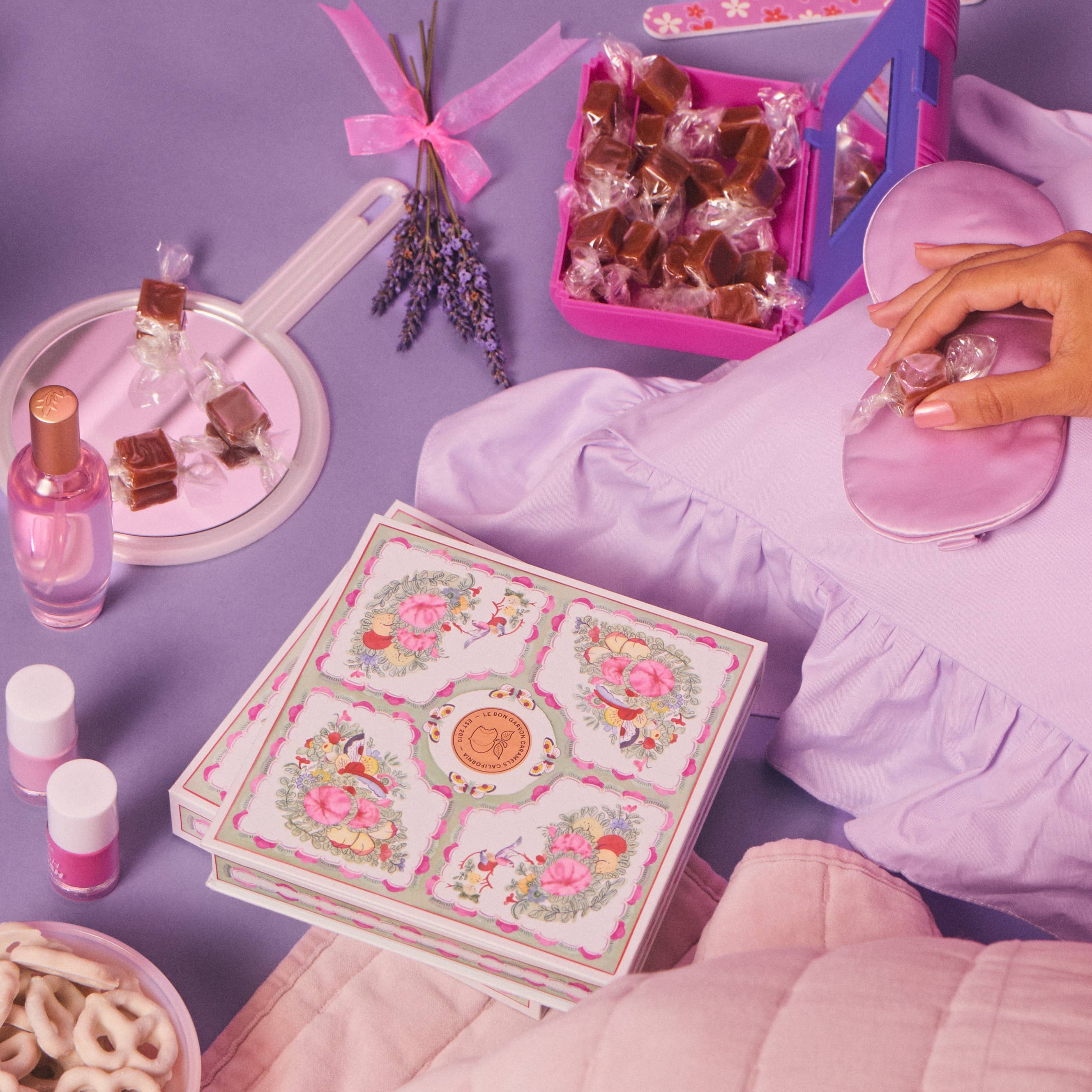 Le Bon Garcon - Wholesale Caramel - Honey Lavender Caramels 6 oz Gift Box5