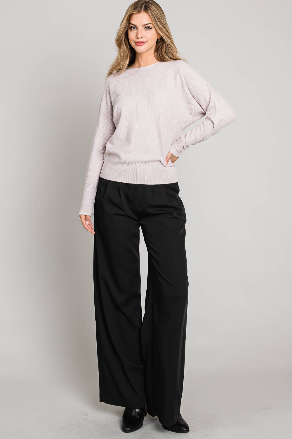 Allie Rose – wholesale Pullovertröja - Dam – Mjukt Chevronmönster Fine Gauge Dolman15