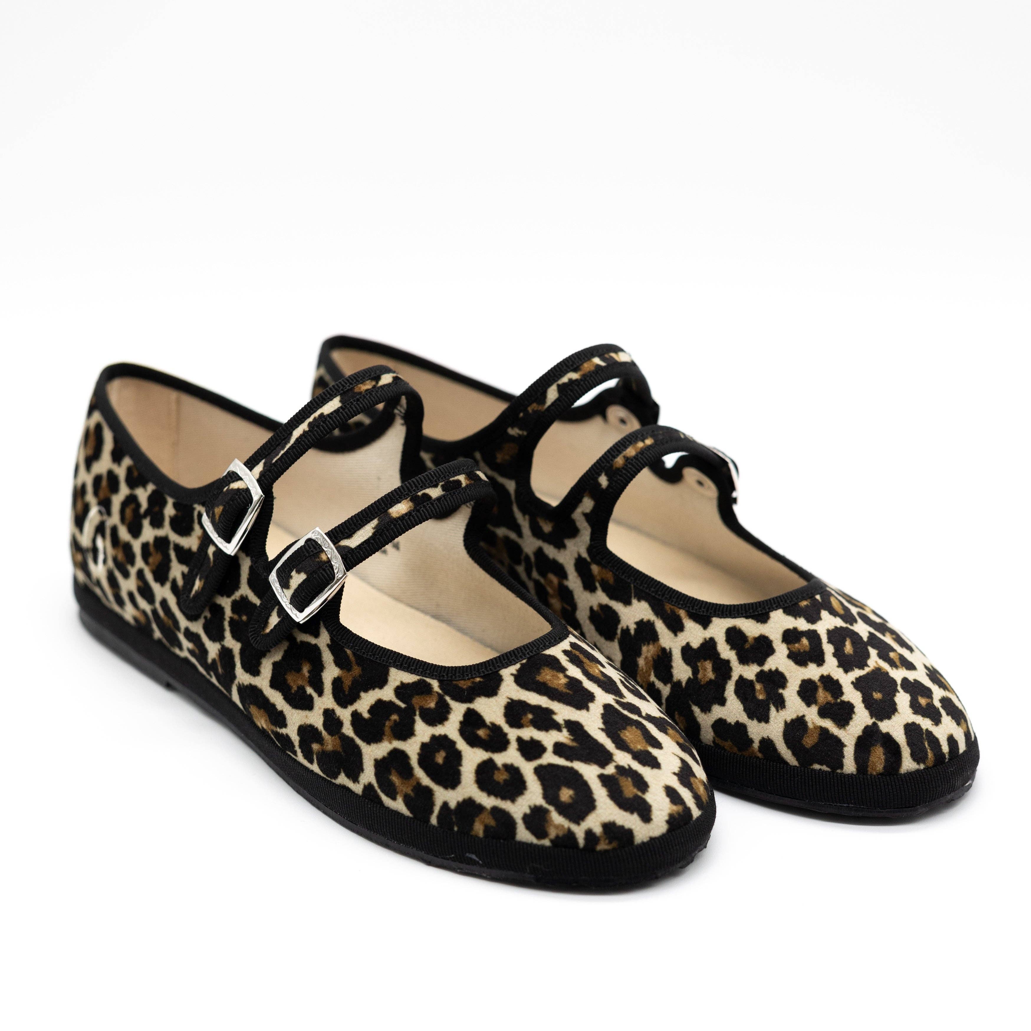 Gondolina Shoes - Wholesale Flats - Women's - Leopard print Mary Jane4