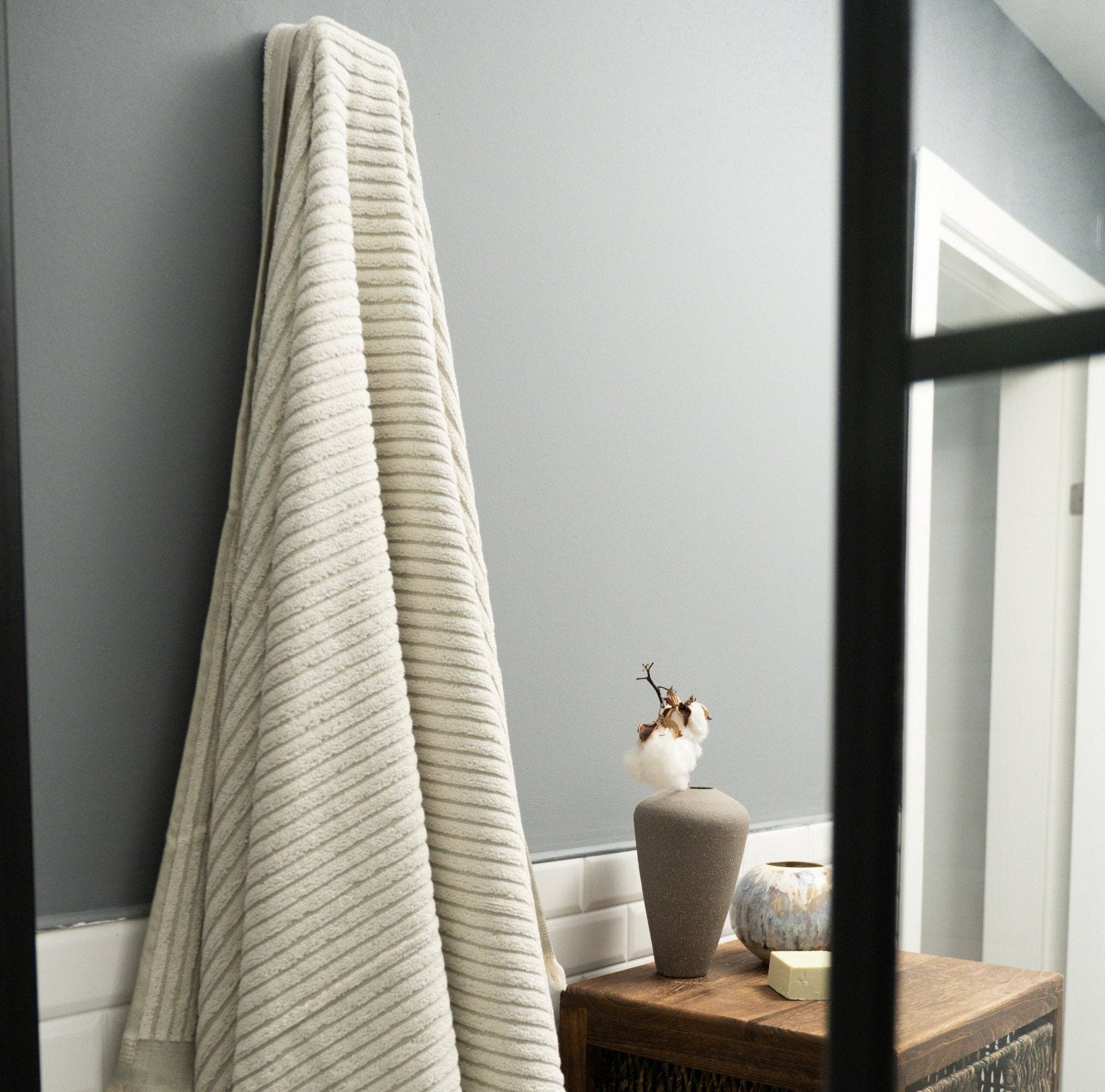 Primitive - Wholesale Badhanddoek - OUTLET - Ovella grote badhanddoek W0120