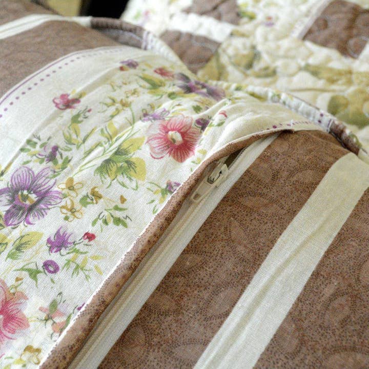 DaDalogy Bedding - Wholesale Bedding Set - DaDa Bedding Vintage Cottage Rose Garden Floral Ivory Yellow Cotton Scalloped Quilted Bedspread Set (DXJ103478)6