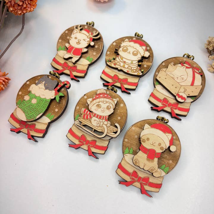 Studio Rima - Wholesale Ornament Set - Cats Christmas Wooden Ornaments - 30pcs - Kittens1