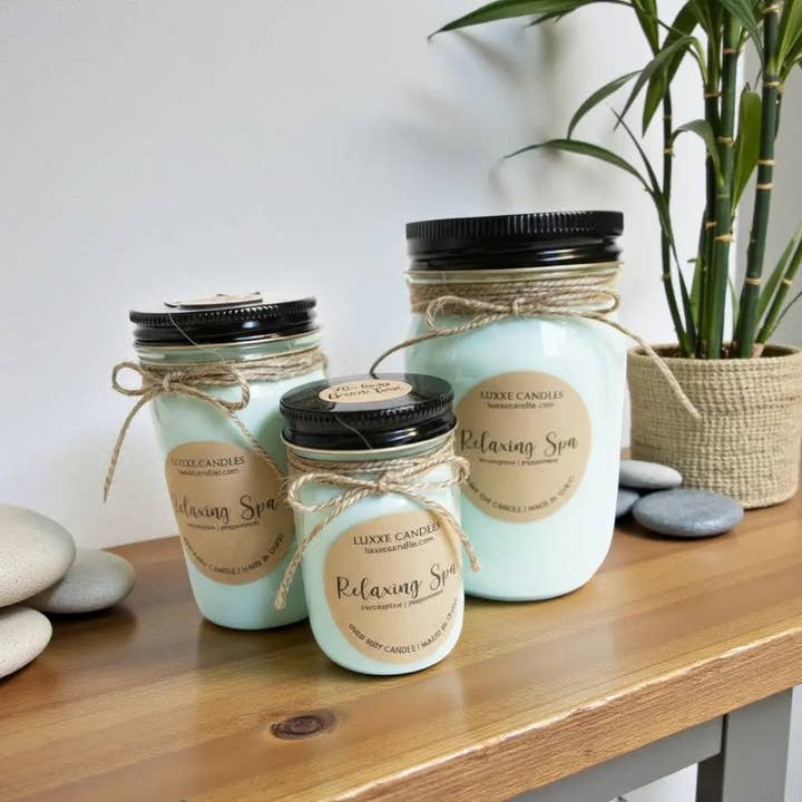 Avkopplande Spa Eukalyptus och Mynta Ljus | Ekologiskt Sojaljus för wholesale av LUXXE Candles