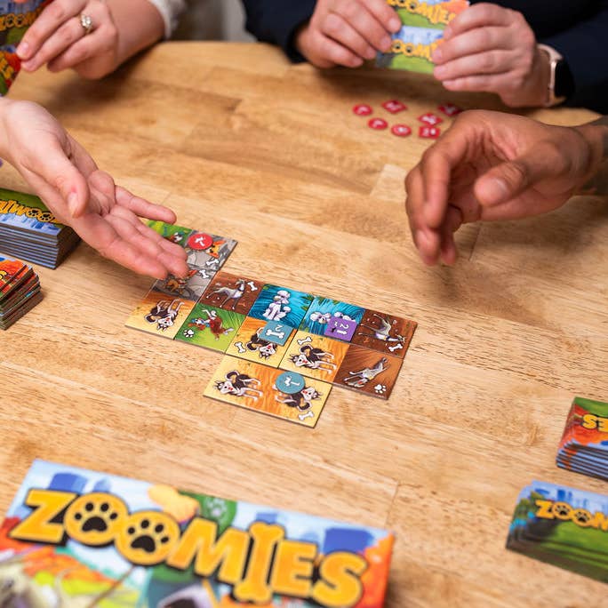 Fireside Games – Jogo de tabuleiro por atacado – Zoomies - Jogo de Tabuleiro Estratégico com Tema de Cachorros8