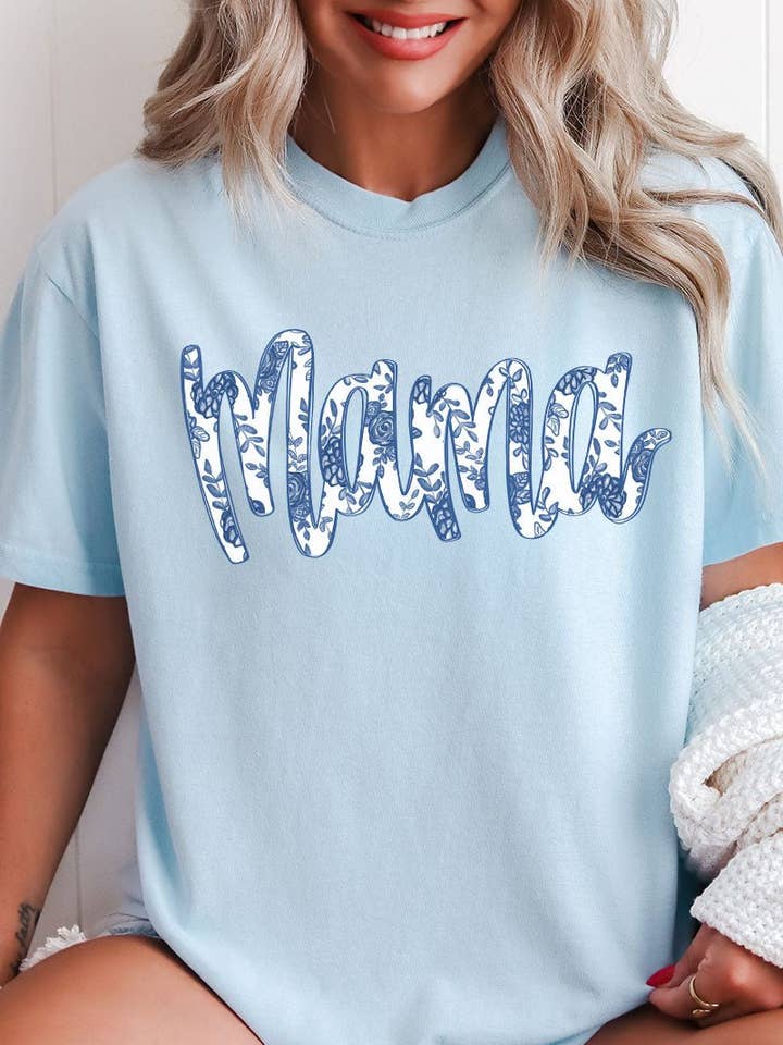 T-shirt en coton filé à l'anneau pour adulte Willow Script Mama Comfort Colors pour la vente par Wholesale Accessory Market