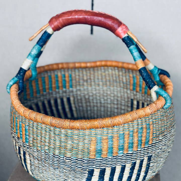 The African Home Goods - Wholesale Basket - African Market Basket - Bolga Ghana Burnt Orange Basket - Large: 14-16" Across6
