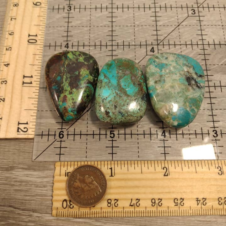 Keystone Crystals - Wholesale Spiritual Stone/Crystal - Chrysocolla Tumbled Flat Oval Stones 1 LB