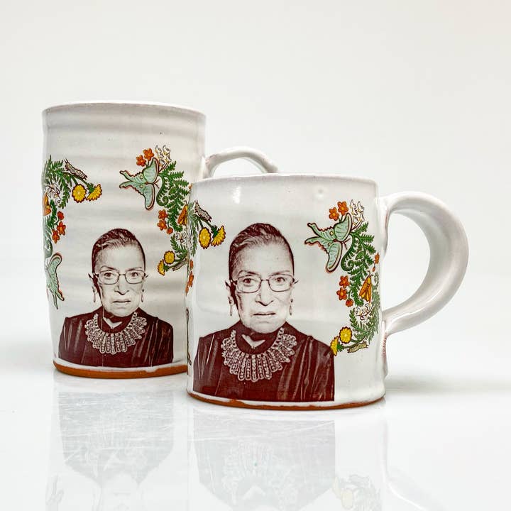 Tazza RBG per la vendita all'ingrosso da parte di Rothshank Artworks