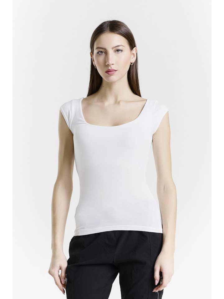 TINA Stephens Italy/Tees By Tina - Vendita all'ingrosso Top in maglia - Donna - Maglietta Kennedy a maniche corte con reggiseno integrato (BSS701)4