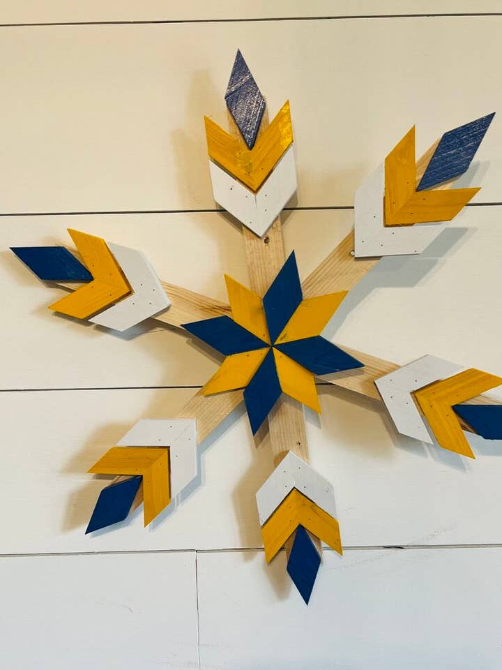 Blue/Yellow/White Double Chevron Snowflake 8pt Center for wholesale by Rae Ray's Decor & More