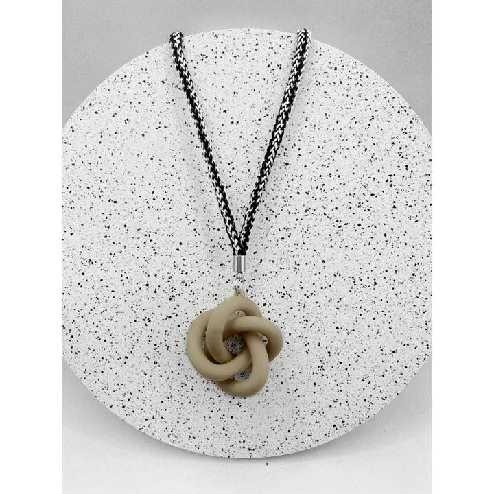 Lange knoop ketting voor wholesale door Sarah Joy Jewellery